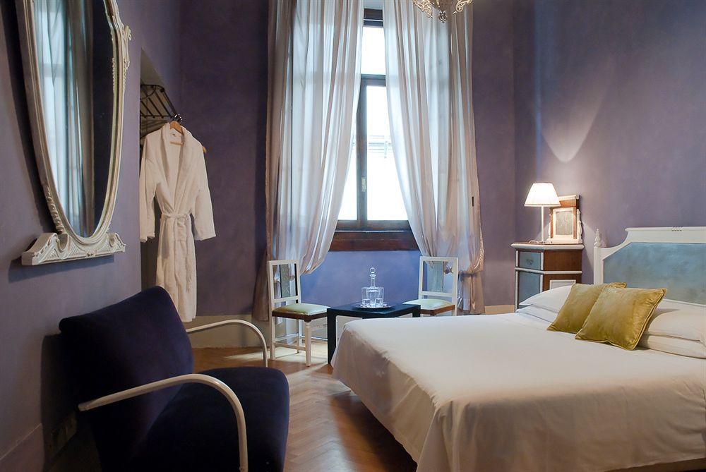 Bed & Breakfast N4u Firenze